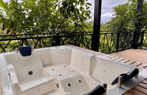 El Penol Cabin | COTTAGE WITH POOL AND JACUZZI PEÑOL GUATAPE