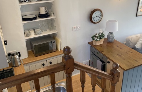 Grassington Cottage | Cottage with pretty garden and views. 2 mins from cobbled square, pubs/amenities