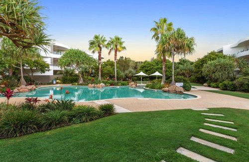Casuarina Apartment | Cotton Beach 21 - Coastal Elegance with pool