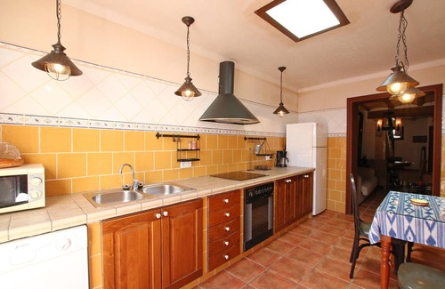 Porreres Villa | Country House 'Antonio' with Private Pool, Wi-Fi and Air Conditioning