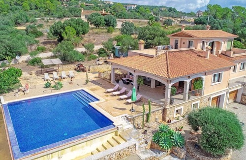 Puntiro Villa | Country House 'Es Niu' with Mountain View, Private Pool and Air Conditioning