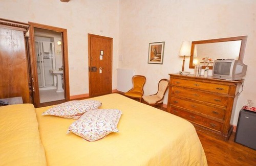 Pietralunga Hotel | Country House La Locanda del Borgo