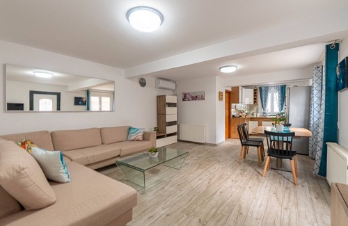 Gaios House | Country House 'Serenity' with Private Terrace, Wi-Fi, and Air Conditioning