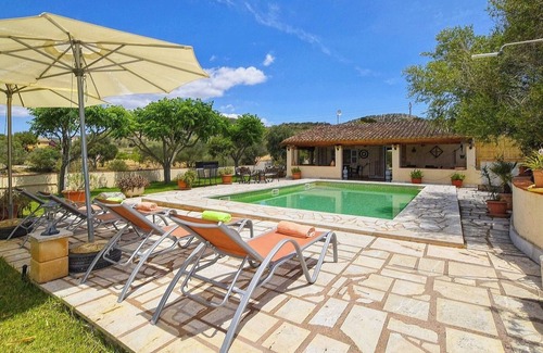 Son Macia Villa | Country House 'Son Cladera' with Mountain View, Wi-Fi and Air Conditioning