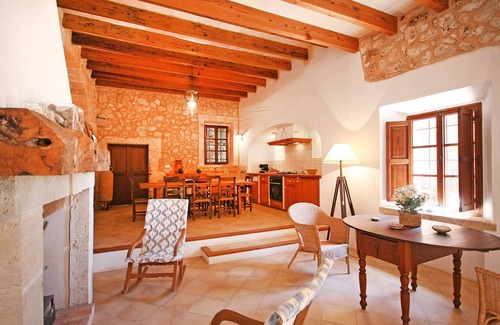 Manacor Villa | Country House 'Son Mas Vell' with Private Pool, Private Terrace and Wi-Fi