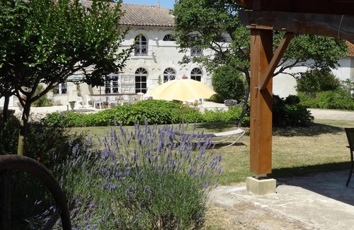 Mirambeau House | Country house with private heated pool for large families