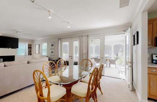 Dewey Beach House | Country Manor Estates - 22 Manor Dr