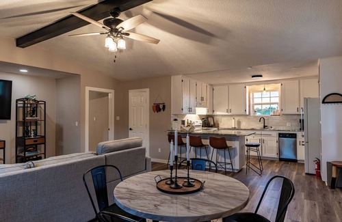 Rockdale House | Countryside Deluxe Suite | The Perfect Getaway