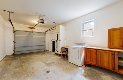 West Townshend House | Countryside, mountain-view house near eagle's nest with patios - dog-friendly
