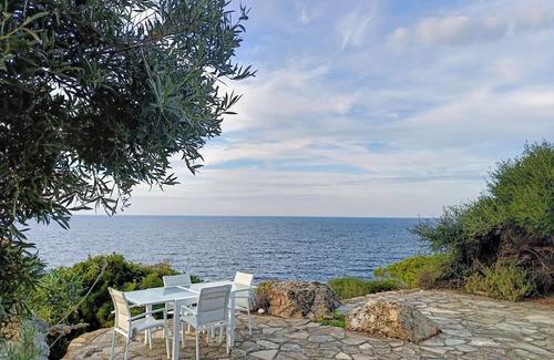 Calvi Villa | COUP DE ♥ VILLA CALVI Superb sea view and access to the sea