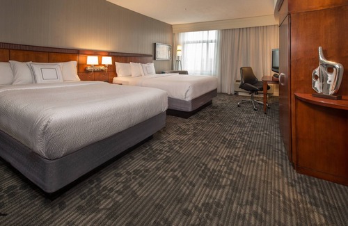 Gaithersburg Hotel | Courtyard by Marriott Gaithersburg Washingtonian Center