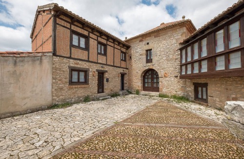 Aguilar de Campoo Cottage | COVALAGUA RURAL HOUSE