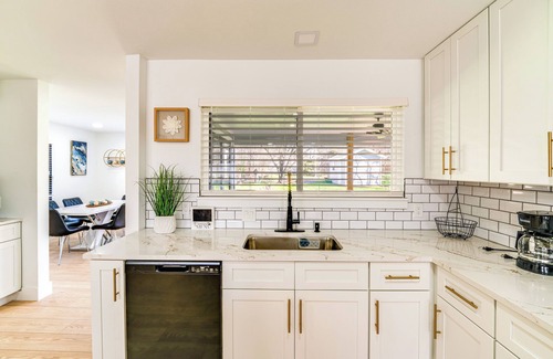 Irving House | Covered Patio & Private Yard: Dallas Area Home