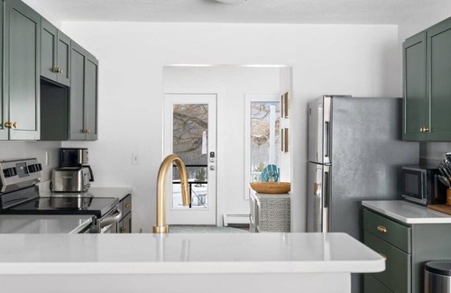 Honor House | Covey Road Farmhouse