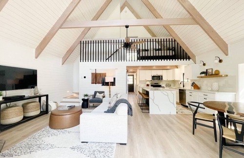 Munds Park Cabin | Coziest A-Frame In The Woods