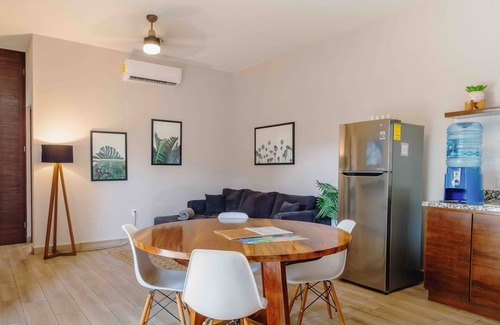 Colonos Cuzamil Apartment | Cozumel Chic Serviced Apt + Pool + Free Bikes + Starlink #4