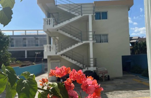Lope De Vega Condo | Cozy 1-bedroom condo in amazing Andrés with WIFI , AC ,pool and ocean view