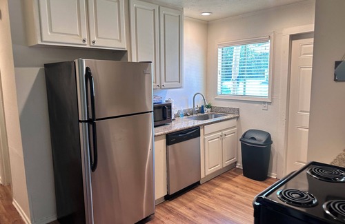 Fondren Condo | Cozy 1-bedroom condo in pleasant Jackson