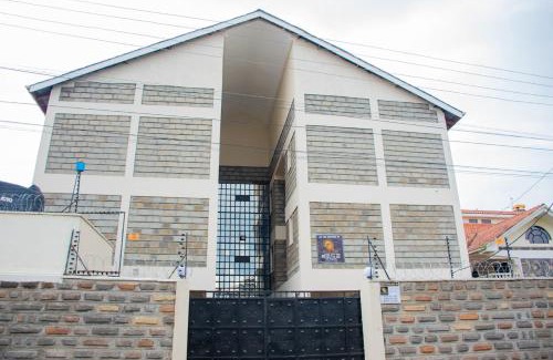 Nakuru Apartment | Cozy 1 bedroom getaway in section 58, lake Nakuru views