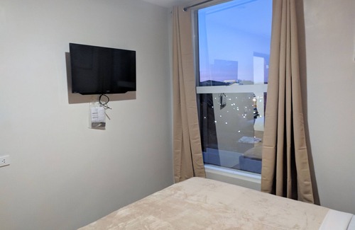 Iligan House | Cozy 1-bedroom hotel in superb Iligan City with AC, WiFi
