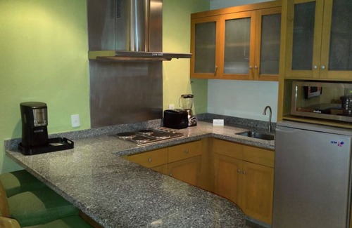 Las Jarretaderas Resort | Cozy 1-bedroom Suite with fitness room, AC in charming Nuevo Vallarta