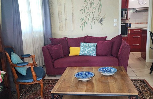 Gradignan Apartment | cozy 1-room apartment with beautiful garden 20 min. from Bordeaux