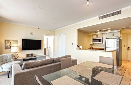 Coconut Grove Condo | Cozy 1BD/1.5BA @ Hotel Arya w/Beautiful View & Free Parking