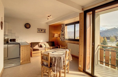 La Toussuire Apartment | Cozy 1BR Apartment, Sleeps 4, Near Slopes, South-Facing Balcony, Stunning Mountain Views