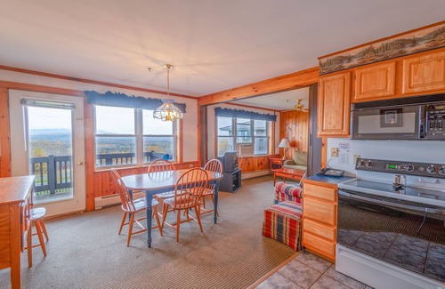Jackman Cabin | Cozy 1BR Lodge – Fall & Winter Retreat in Jackman