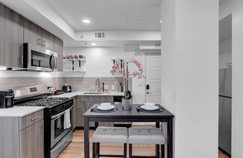 Deco District Apartment | Cozy 1BR: Near BOK Center, Cox Convention Center