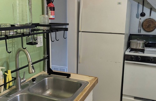 Spring Green Apartment | Cozy 2-bedroom apartment with WiFi, AC in welcoming Spring Green