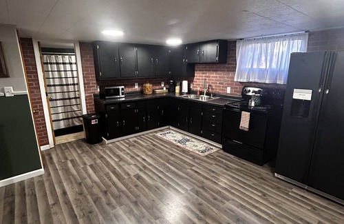 Chadron Apartment | Cozy 2-Bedroom Basement Apartment. Pet Friendly!