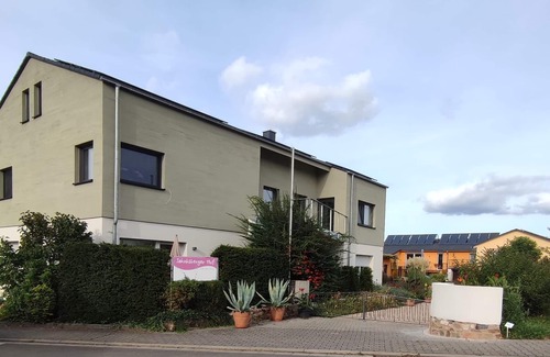 Mainz-Bingen Apartment | Cozy 2-room vacation apartment with terrace
