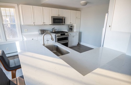 Duxbury Apartment | Cozy 2BR Apartment in Charming Snug Harbor, Duxbury, MA