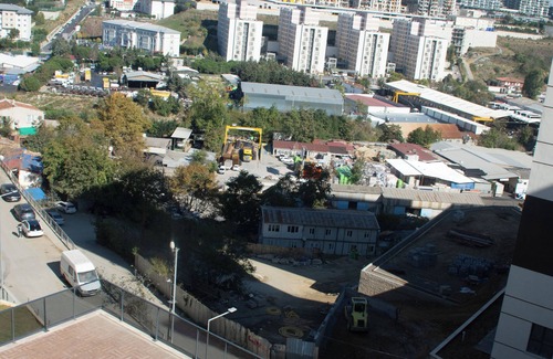 Uludag Apartment | Cozy 2BR Apt Near Vialand Mall with Nespresso