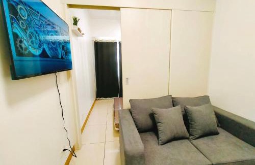 Las Pinas Apartment | Cozy 2BR Stay Near SM Southmall