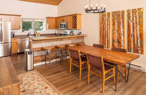 Big Sky Ski Chalet | Cozy 3-bedroom chalet in Big Sky