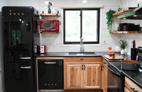 East Stroudsburg Ski Chalet | Cozy 3-bedroom chalet in fabulous East Stroudsburg with AC, WiFi