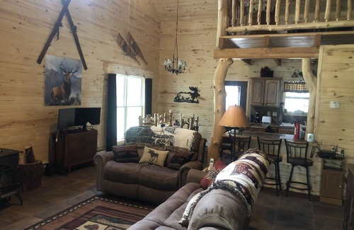 Cimarron Cabin | Cozy 3Bed 2Bath Cabin - Lodge/Snowmobile/UTV Rental Nearby