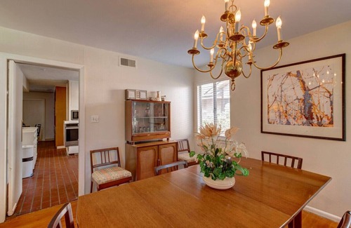 MacGregor House | Cozy 3br home by the medical center