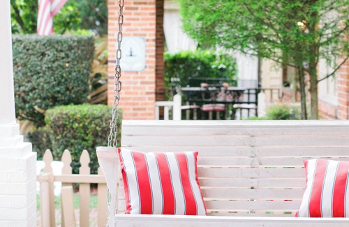 Montgomery Apartment | Cozy 3BR King Beds | Fast Wifi & Newly Renovated