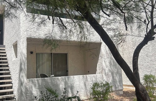 Alhambra Apartment | Cozy 4 bed hostel for individuals or a private room