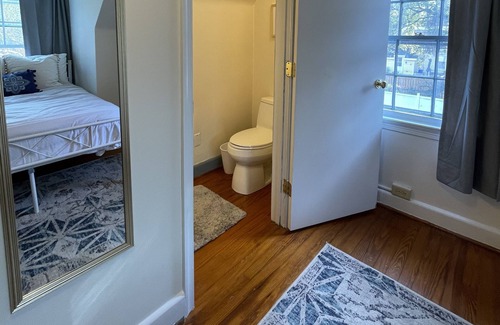 Fleet House | Cozy 4-bedroom house in Norfolk Riverfront Neighborhood