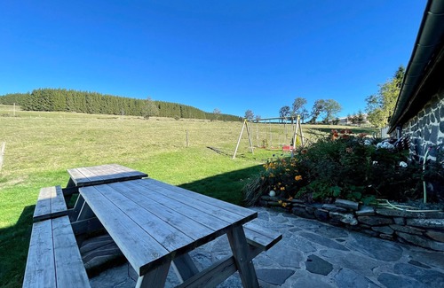Freycenet-la-Cuche Cottage | Cozy 5-bedroom lodge near Freycenet-la-Cuche, perfect for families and friends, pet-friendly