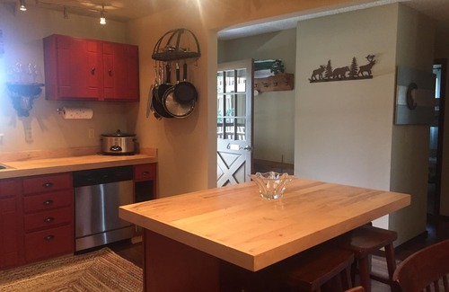 Rendezvous Condo | Cozy and convenient family condo in heart of downtown Winter Park