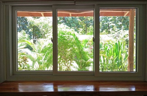 Los Pargos House | Cozy and private, LaMar bungalow for 3 people, a quiet place near the beach.