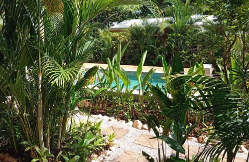 Los Pargos House | Cozy and private, LaMar bungalow for 3 people, a quiet place near the beach.
