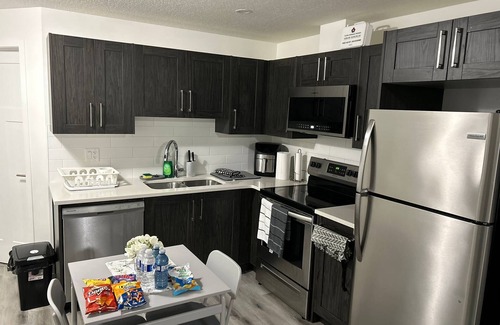 Southeast Calgary Apartment | Cozy and Private Suite - Free On-Prem Parking & PS5 Available