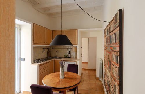 Rione XVI Ludovisi Apartment | Cozy and Quiet Apartment With Private Garden at Spanish Steps