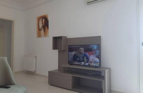 Ville Nouvelle House | Cozy and spacious apartment near the beach